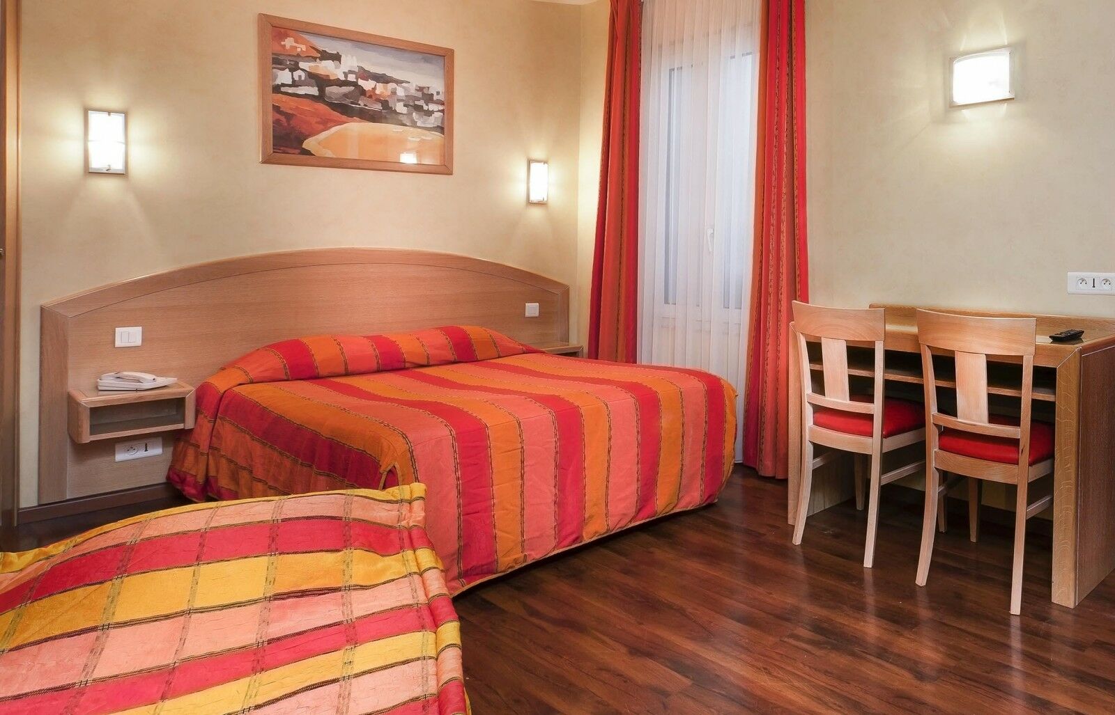 Hotel Lena Paris Luaran gambar